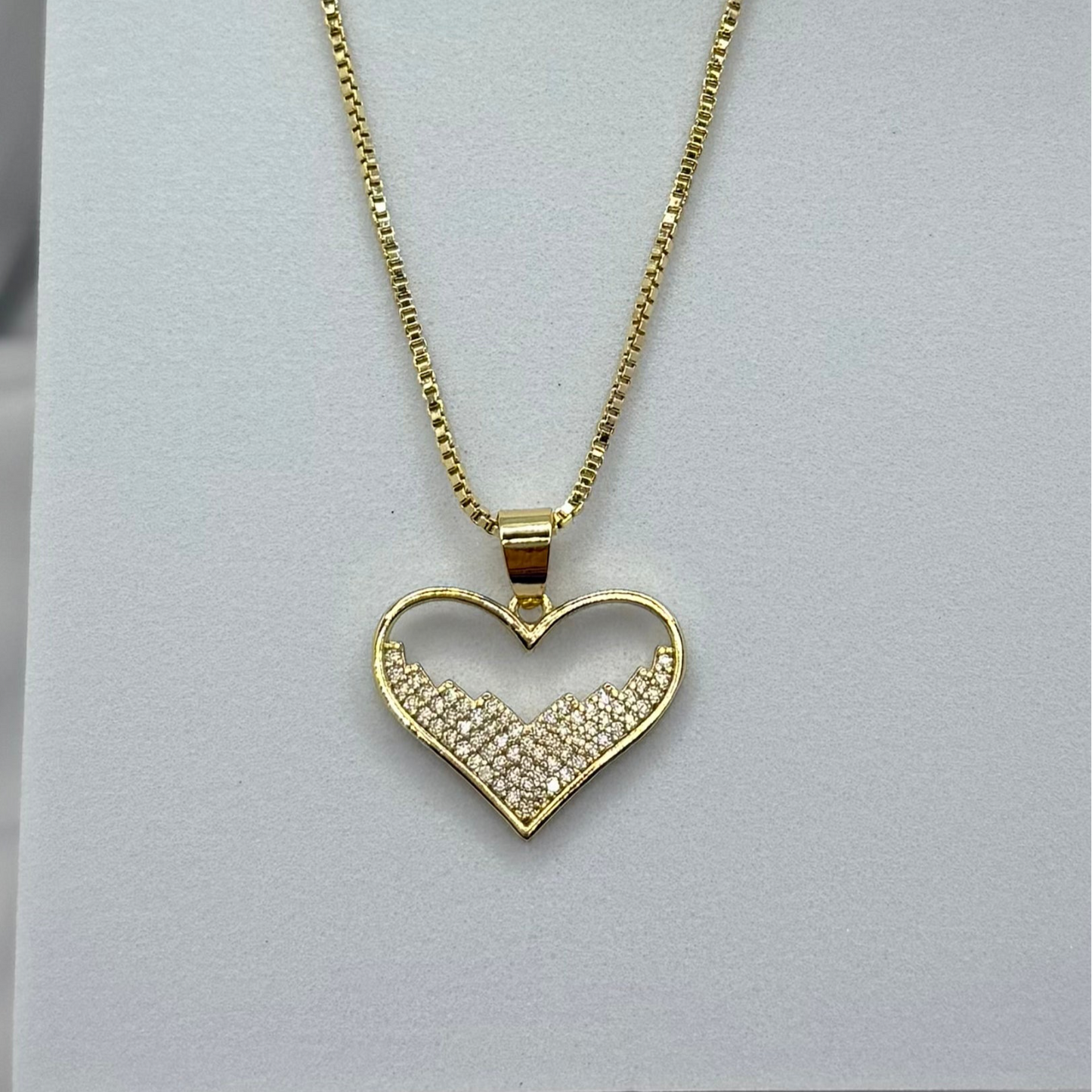 Sparkling Heart Necklace – 18K Gold Plated