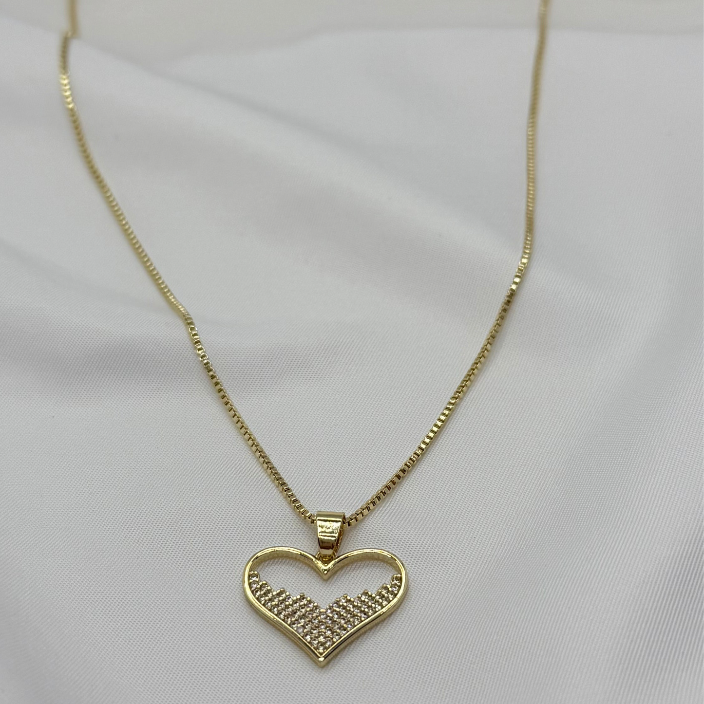 Sparkling Heart Necklace – 18K Gold Plated