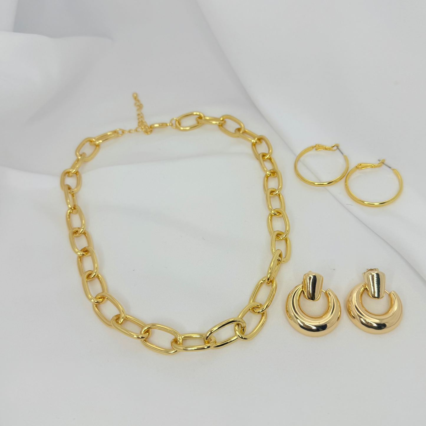18k Oval links Chunky Necklace