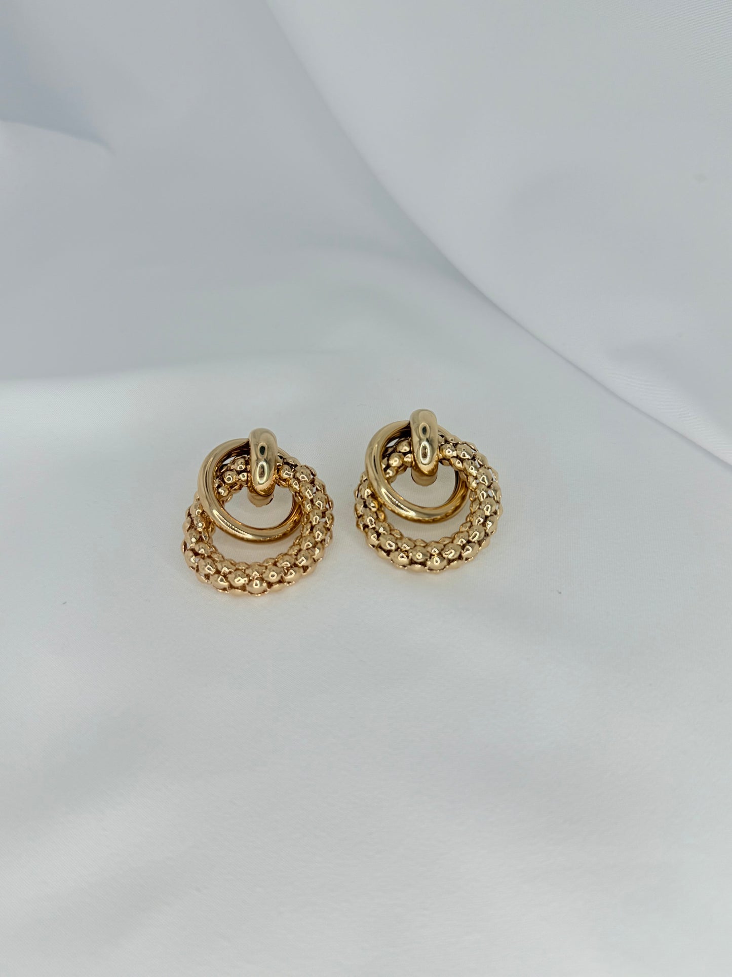 18k Eternal Knot Chunky Earrings
