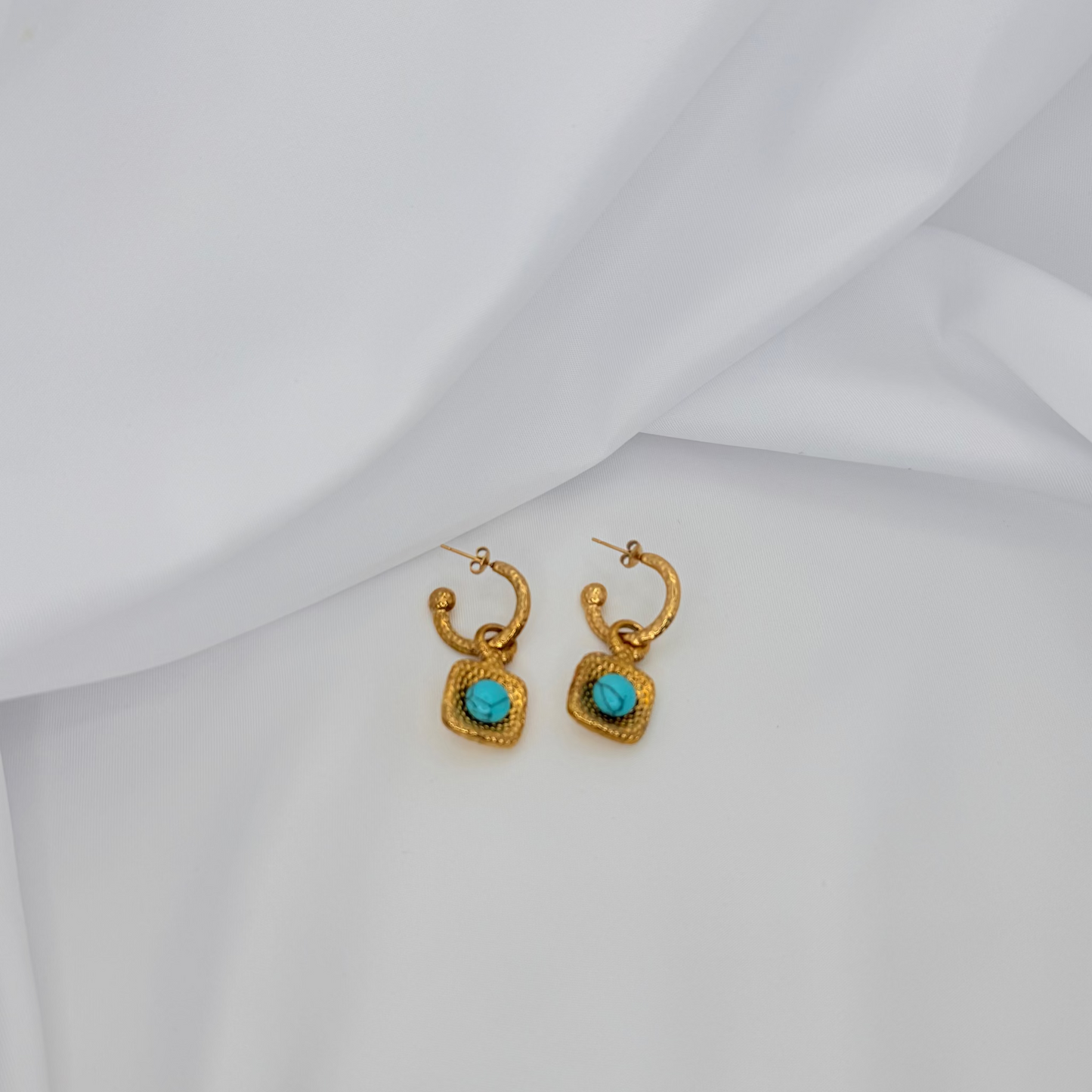 18k Vintage Turquoise Hoop Earrings
