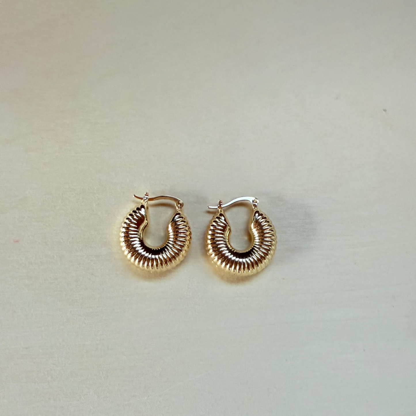 Ribbed Hoops 18k Gold - Plated