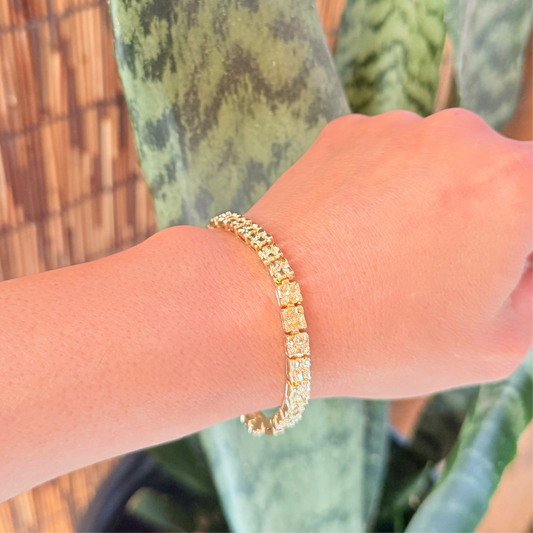Box Bracelet 18k Gold Plated