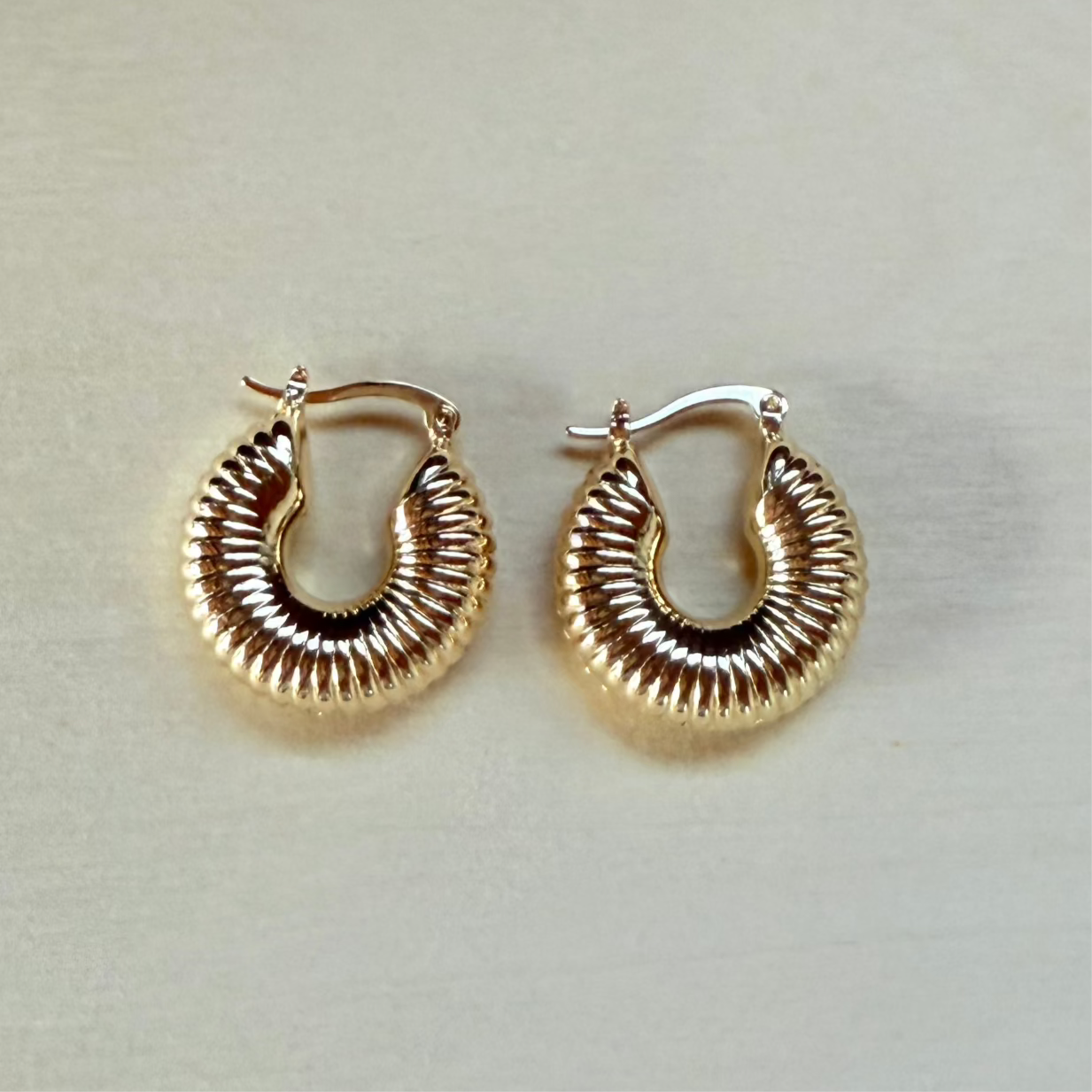 Ribbed Hoops 18k Gold - Plated