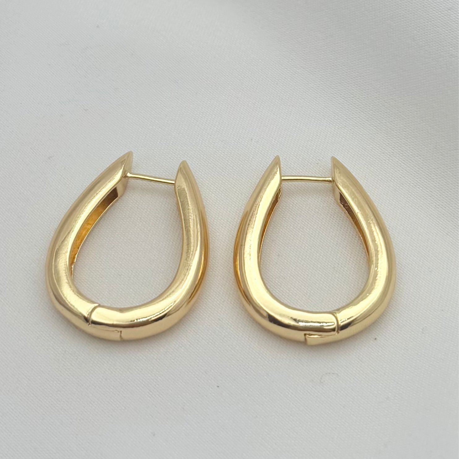 Glam Oval Hoop Earrings