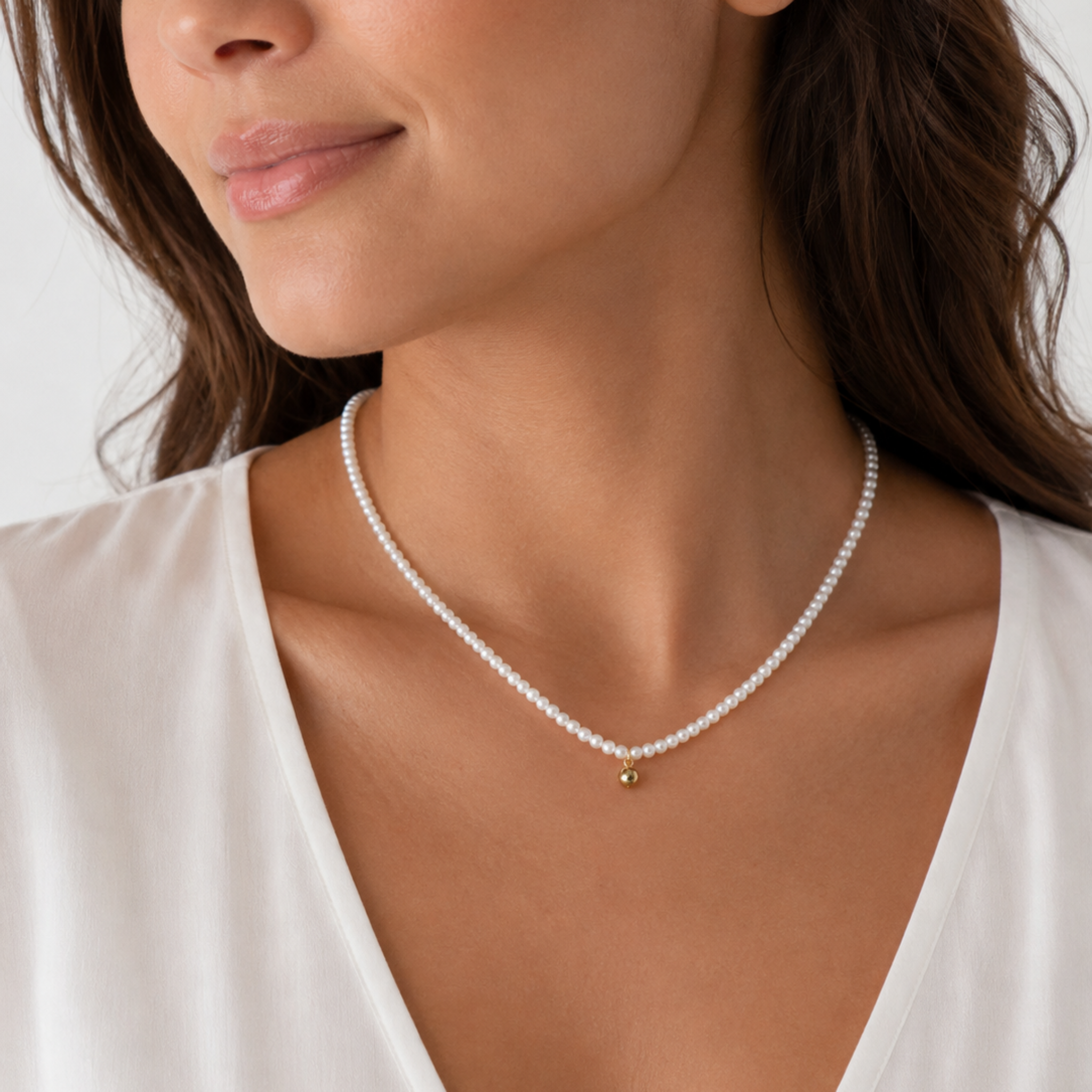 Dainty Pearl Necklace