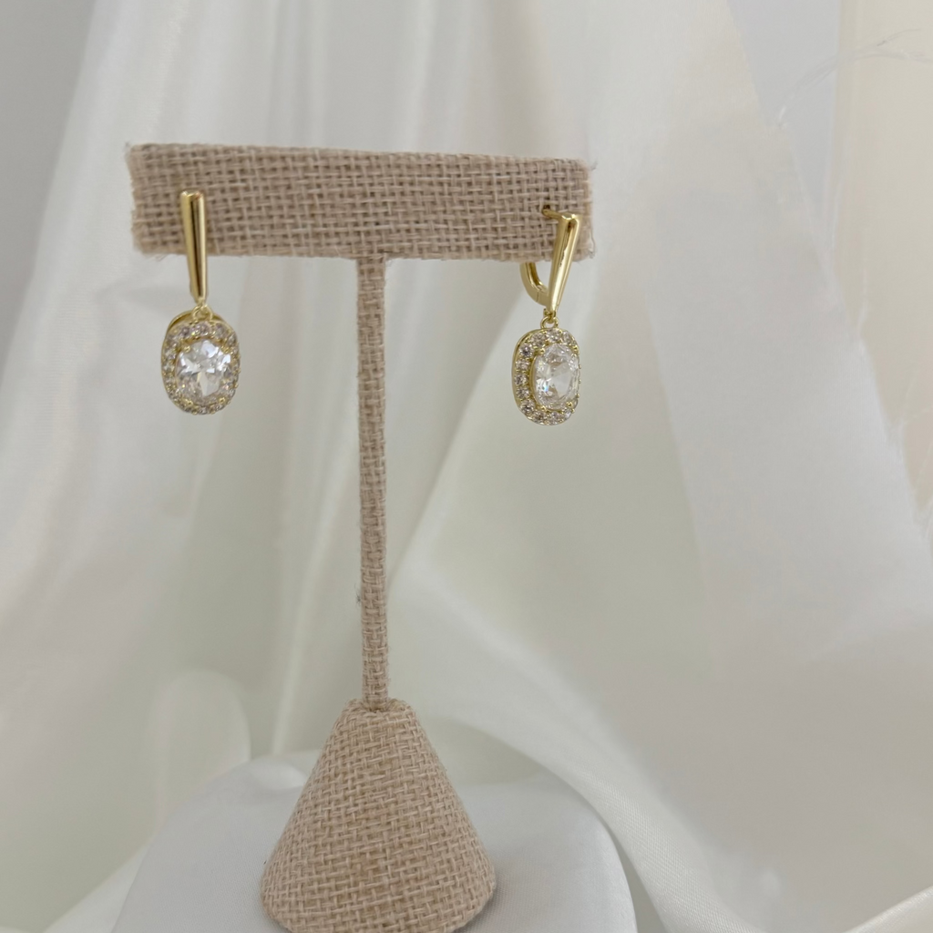 30mm long earrings adorned with clear crystal