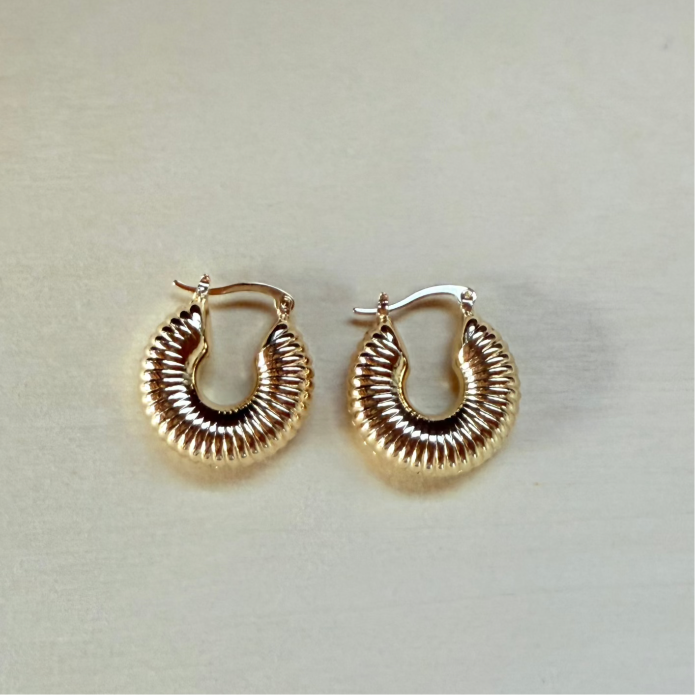 Ribbed Hoops 18k Gold - Plated