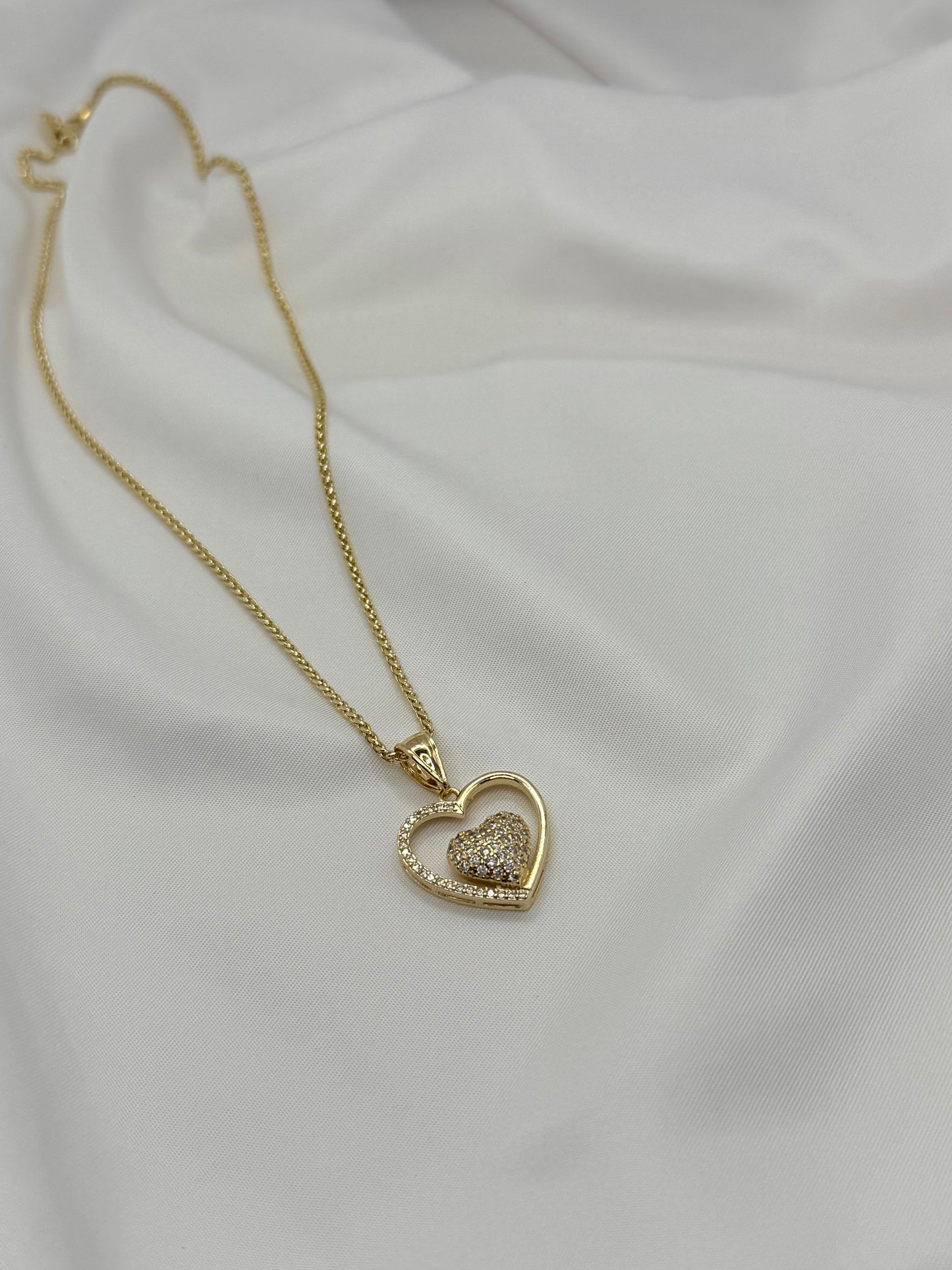 Double Heart Glow Necklace – 18K Gold Plated