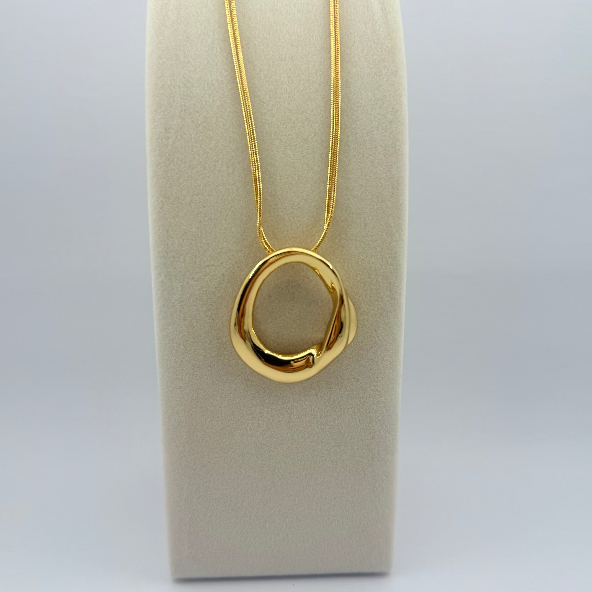 Molten Sculpt Necklace