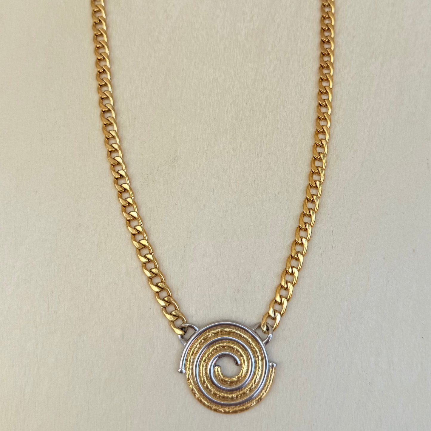 Eterna Coil Necklace 18k Gold Plated Mix-Metal
