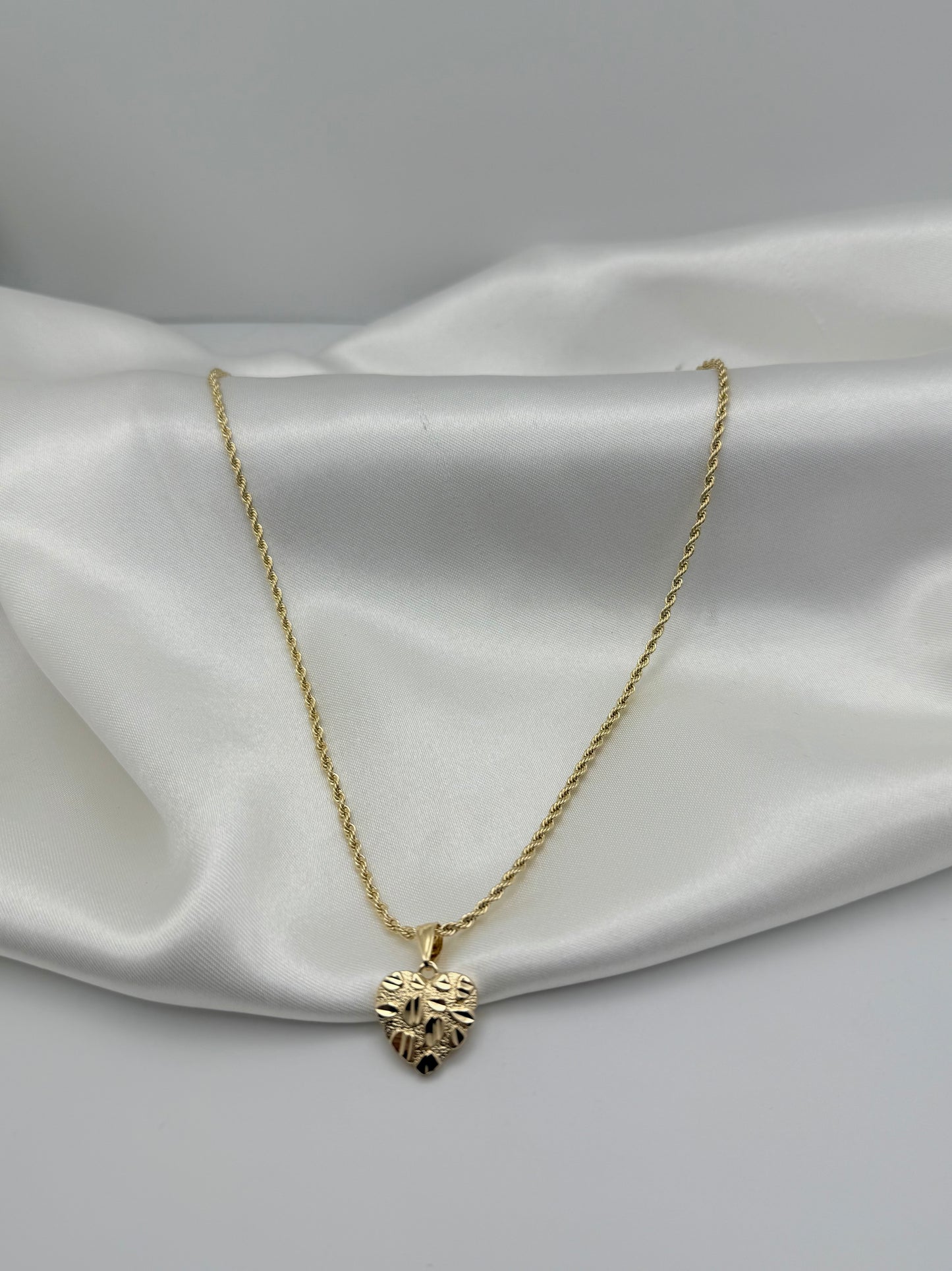 Nugget Heart Pendant – 20” Rope Chain Necklace