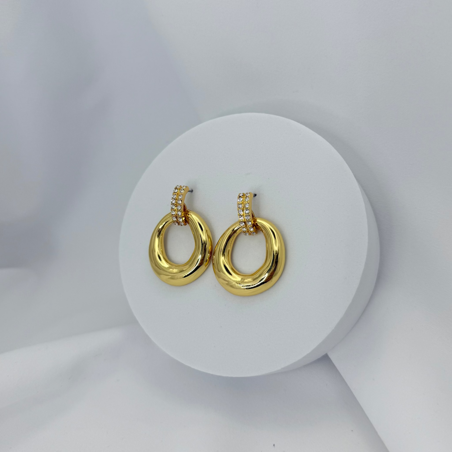 18k Eternal Glow Hoop Drops Earrings