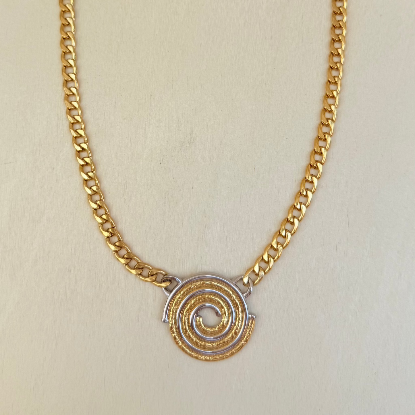 Eterna Coil Necklace 18k Gold Plated Mix-Metal